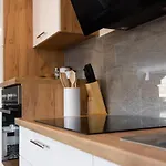 Apartma Tia شقة Zreče
